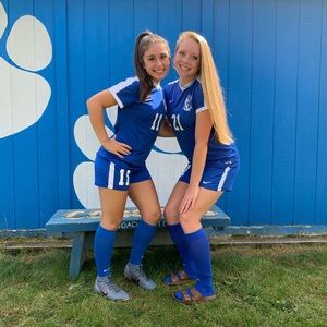 Meet your Posher, Zoe